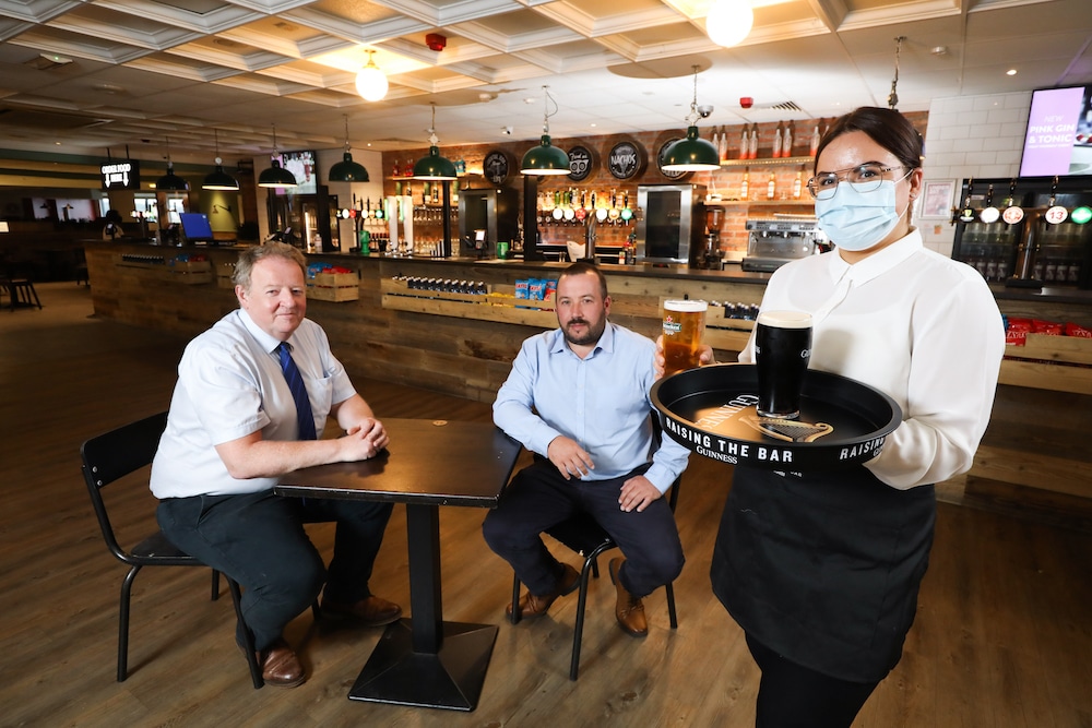 lagan-bar-reopens-at-belfast-international-airport-travel-2-ireland