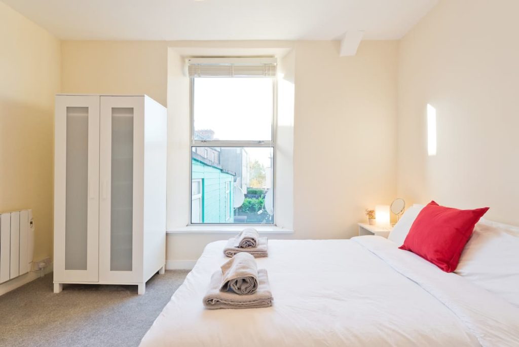 5 perfect airbnb stays in dublin