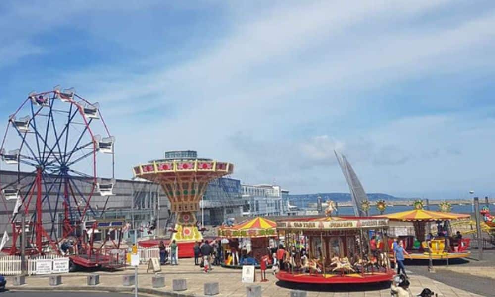 Family Funfair at Dun Laoghaire - with Ferris wheel, rides and attractions 